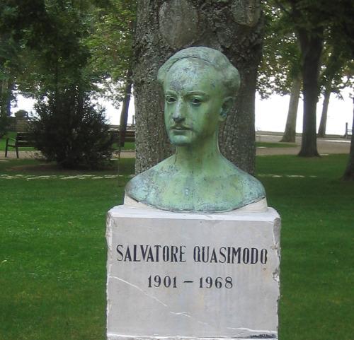A Salvatore Quasimodo Nemzetközi Költőverseny 20. jubileumának tiszteletére megrendezett kamara-kiállítás.